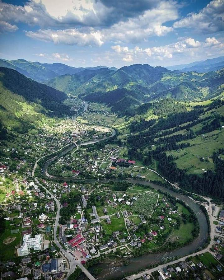 Starovitska Hata - Ethno-Cottage فيرخوفينا المظهر الخارجي الصورة