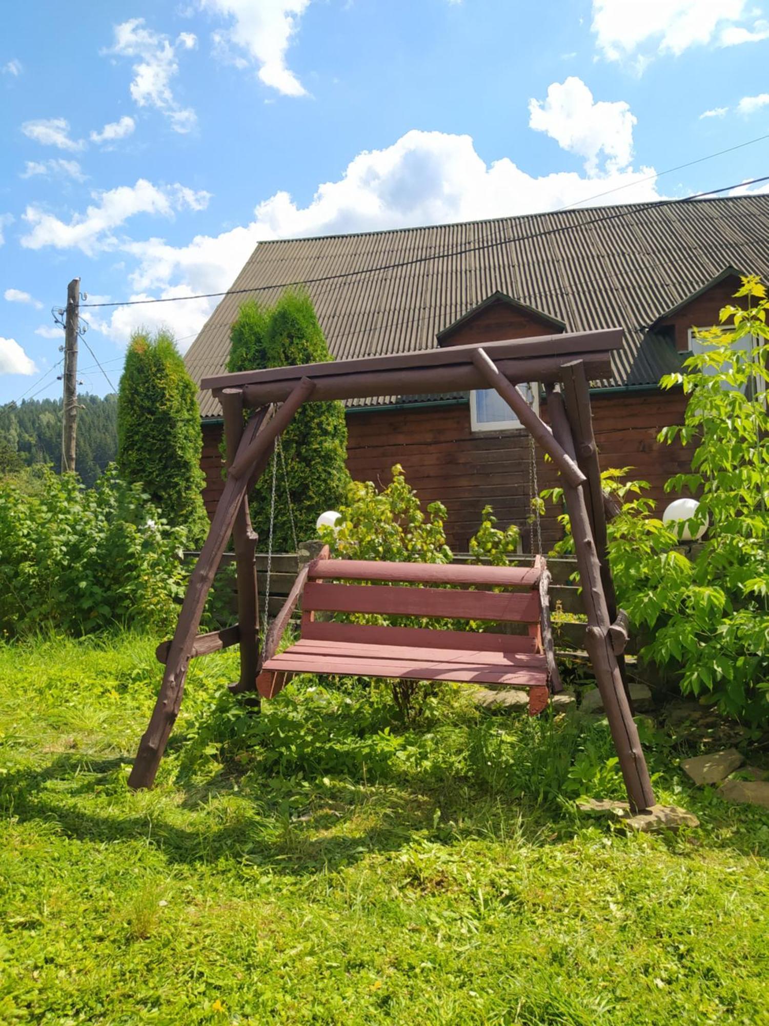 Starovitska Hata - Ethno-Cottage فيرخوفينا المظهر الخارجي الصورة