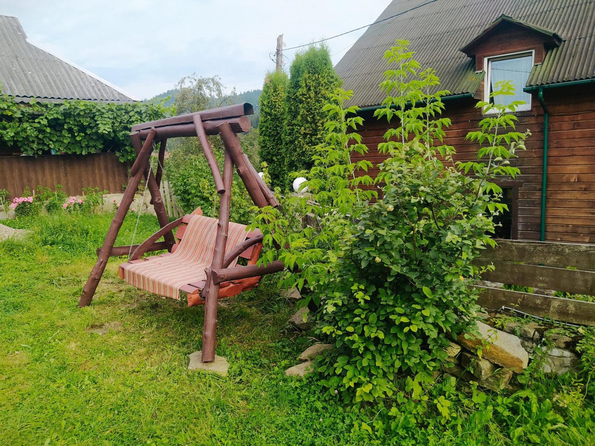 Starovitska Hata - Ethno-Cottage فيرخوفينا المظهر الخارجي الصورة